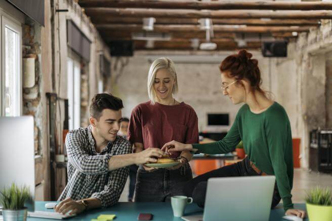comment eviter le grignotage au bureau et maigrir
